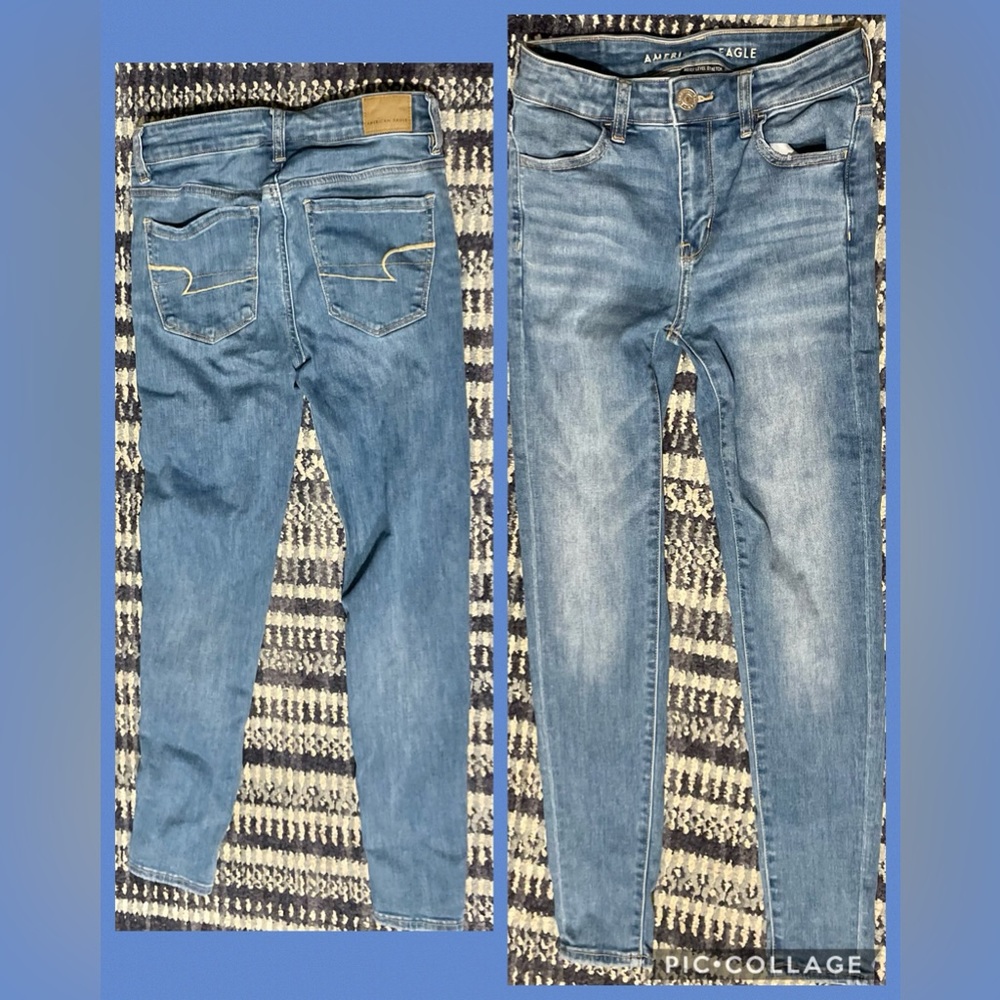 American Eagle blue jeans size 2